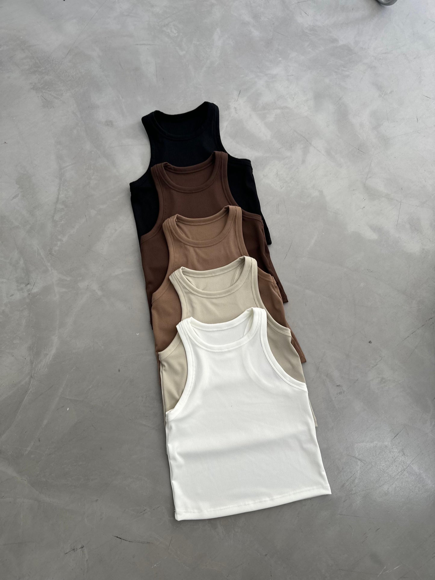 Musculosa básica