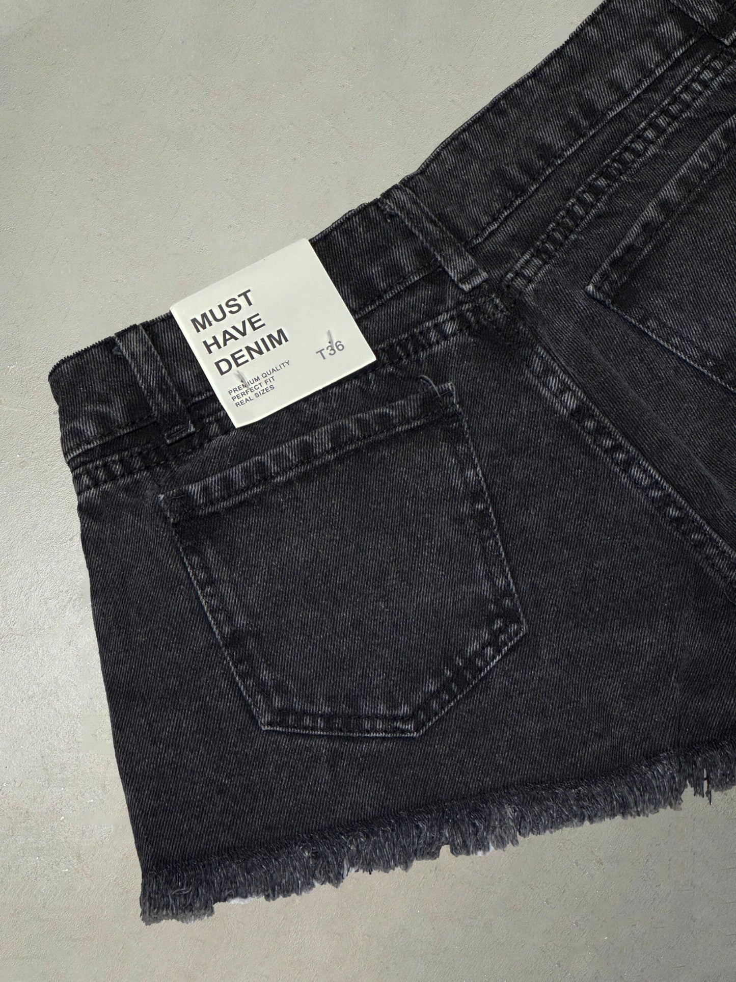 SHORT T.BAJO GRIS