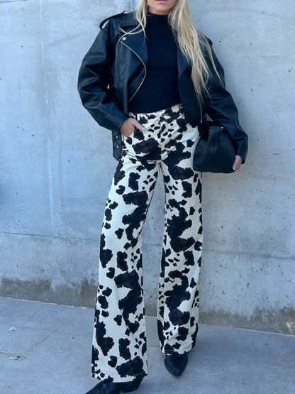 Wide leg cow