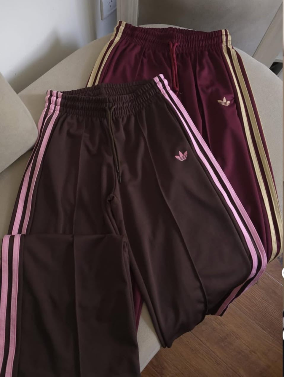 Pantalon adi