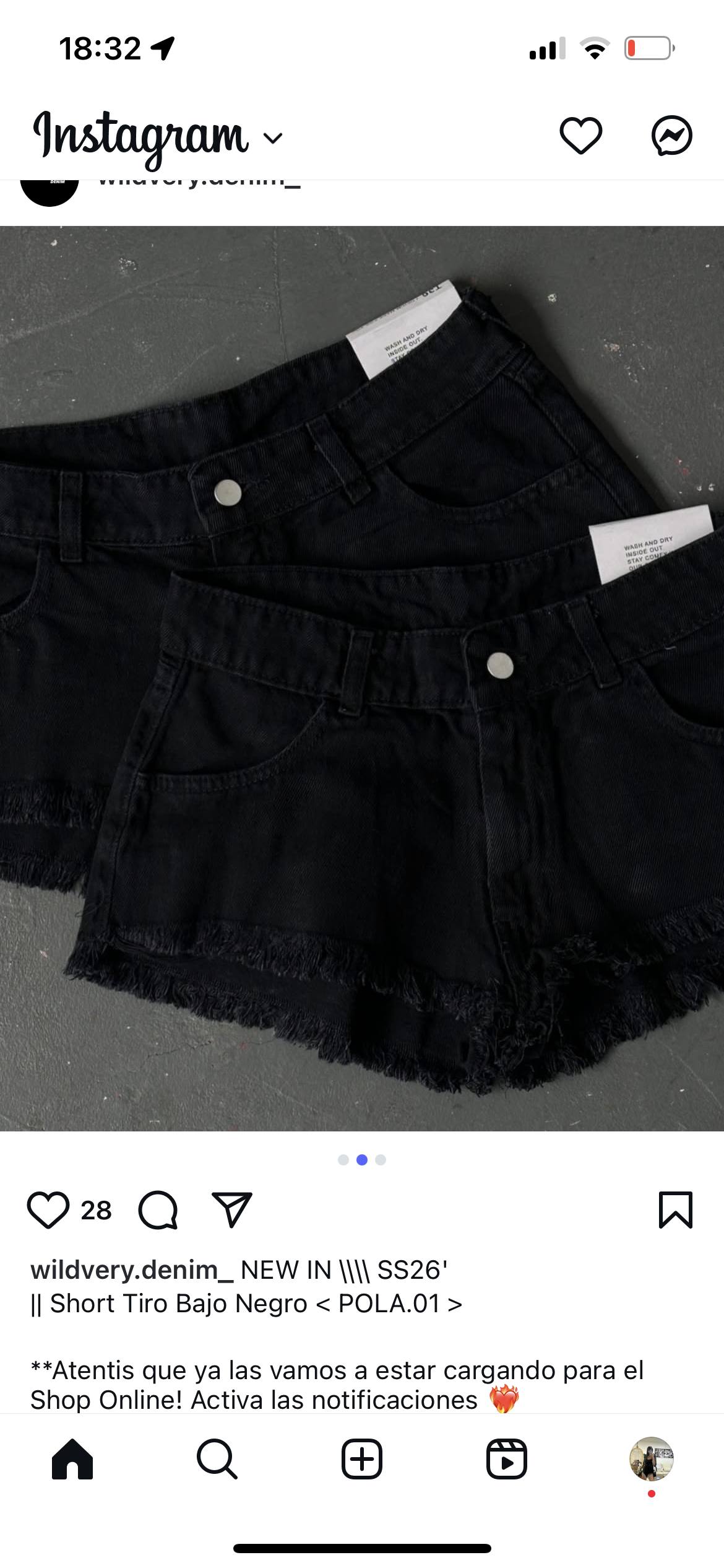 Short black tiro bajo